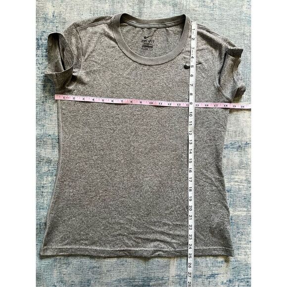 Nike Heathered Gray Dri Fit Short Sleeve Athletic Tee Medium - Picture 6 of 6